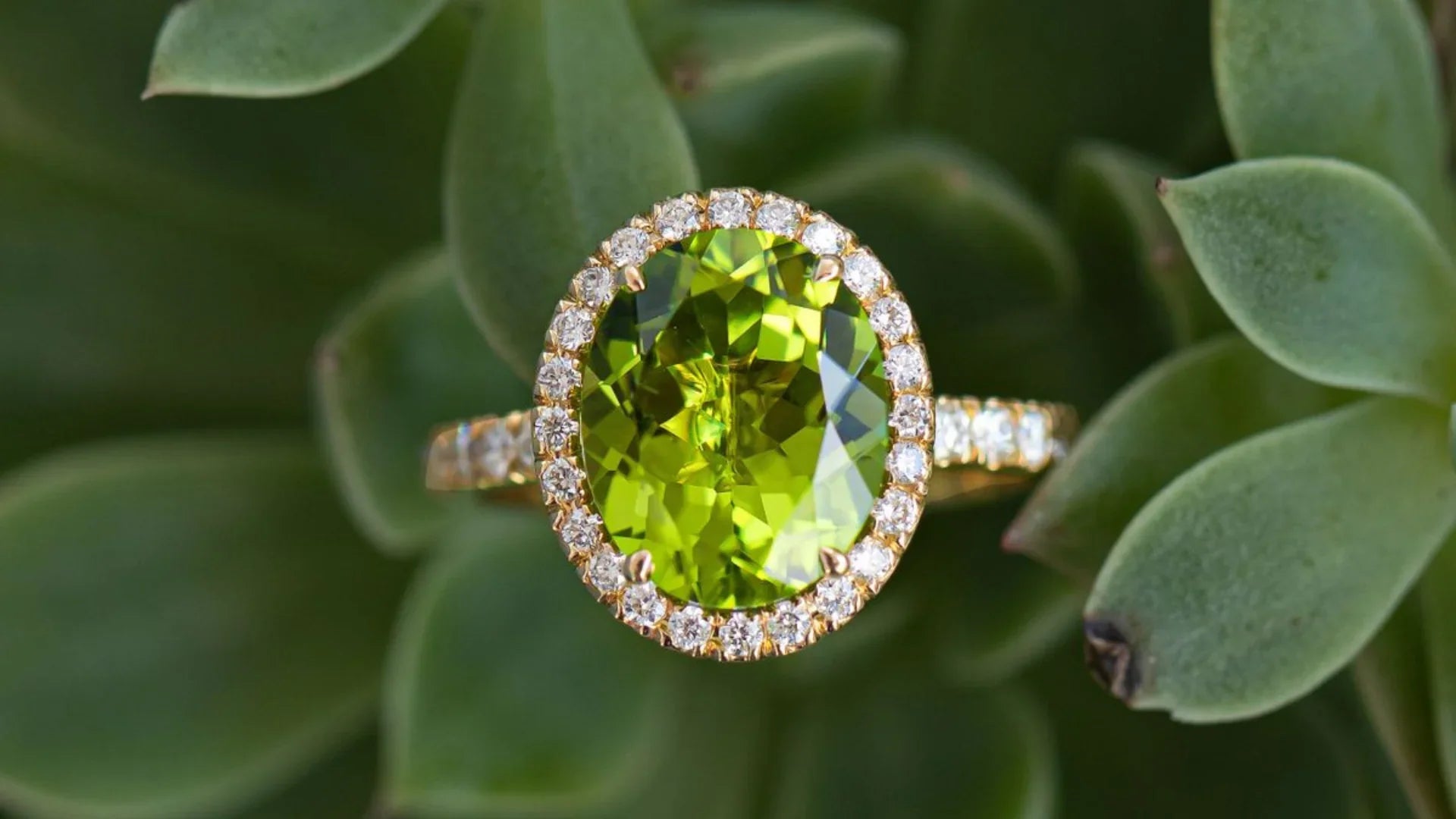 The Art of Bespoke Jewelry Design: Crafting Your Unique Masterpiece
