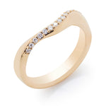 Diamond Edge Ribbon Ring