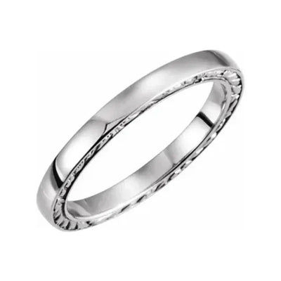 18K White Band Size 8
