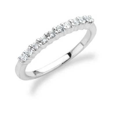 18K White 1/4 CTW Natural Diamond Band