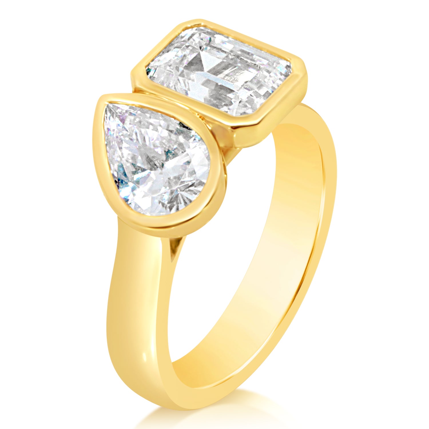 Pear and Emerald Bezel Toi et Moi Engagement Ring